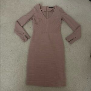Dynamite pink dress size xs